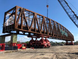 Les produits MOSO® en bambou sont utilisés dans Déplacement du pont Chitty Chatty